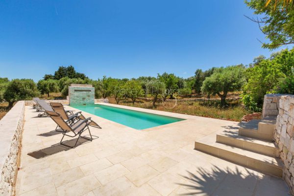carovigno-trulli_dionisia@@010005_slide